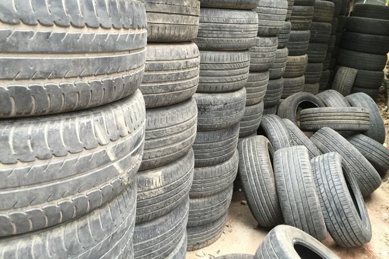 Lốp xe ô tô đi bao nhiêu km thì thay và chi phí thay lốp là bao nhiêu 4 Lốp xe ô tô đi bao nhiêu km thì thay